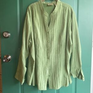 Baxter & Wells size 3x lovely ladies button up top